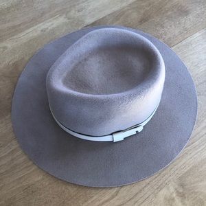 H&M hat